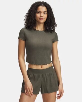 Courtside Crinkle Short Sleeve