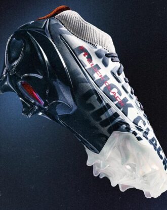 Spotlight Pro Click Clack Football Cleats